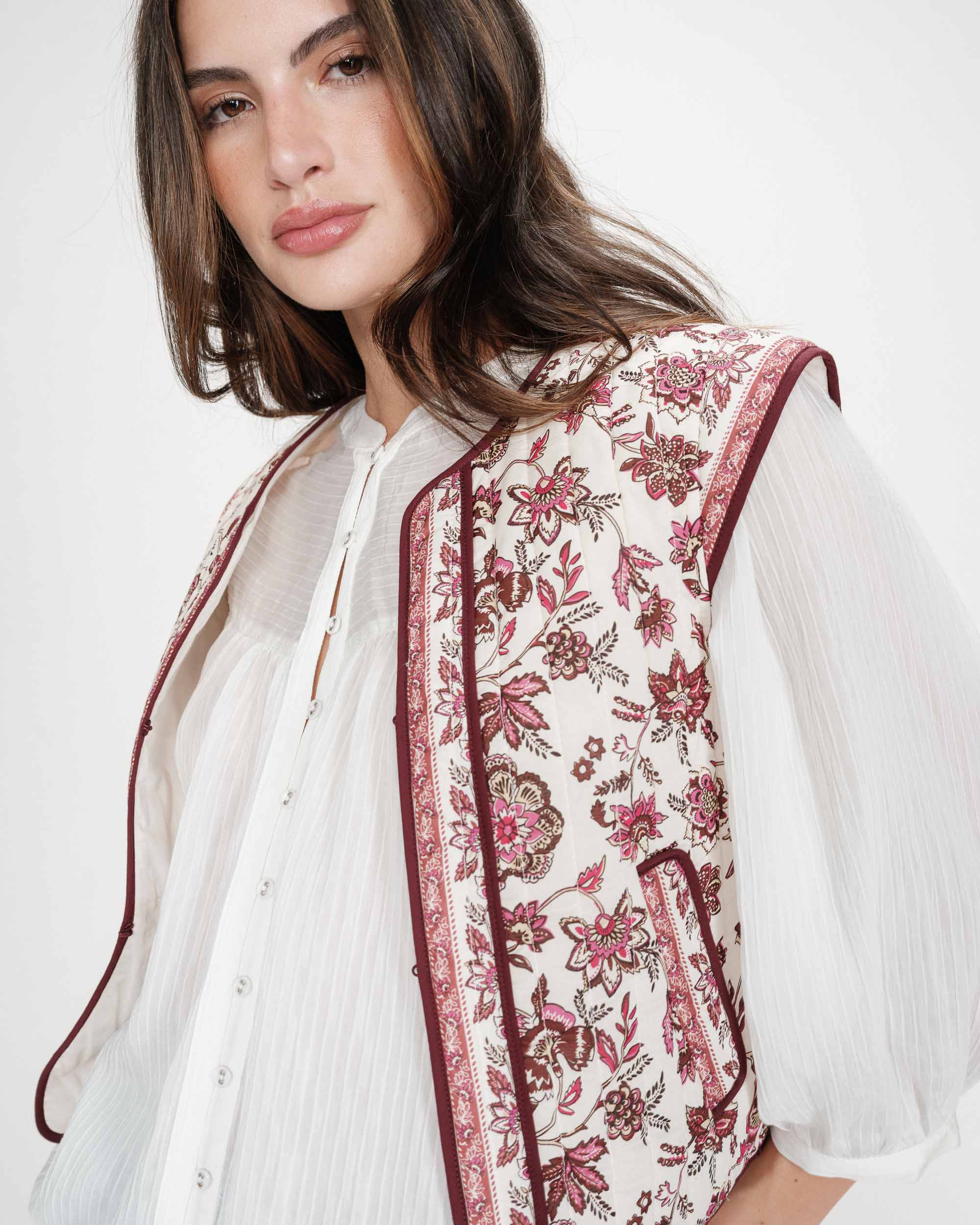 Veste sans manches Viola matelassée fleurs GRACE AND MILA